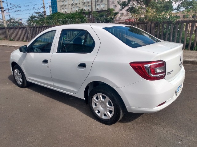 Logan 1.0 2020 / IPVA 2020 pago e Transferido no seu nome / unico dono - Foto 3