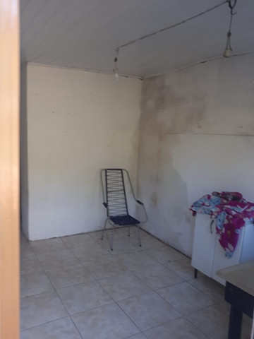 Alugo pequena casa - Ideal para uma pessoa - Foto 2