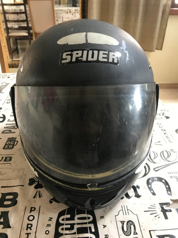 Capacete