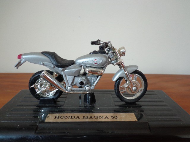Honda Magna 50 - Foto 2
