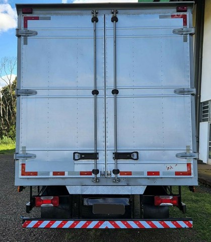 Iveco Daily Baú - Foto 4