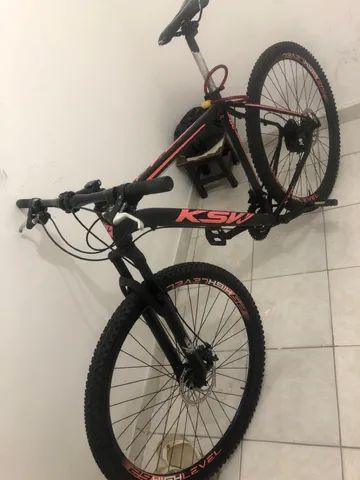Vendo bike aro  29 semi nova 900 reais