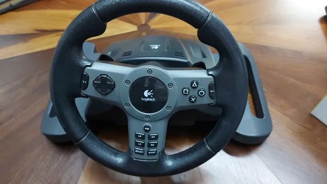 Vendo Volante Logitech modelo E-X5D12 sem fio para PS3 - Usado bem  conservado. - Videogames - Córrego Grande, Florianópolis 1254261884