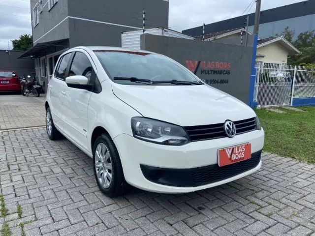 Volkswagen Fox 1.0 Mi 2014 (Completo) - Foto 2