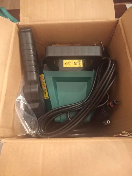 Lavadora de alta pressão importada / nova 220w - Foto 3