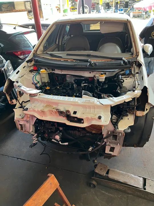 Sucata Grand siena 1.6 etorq (PARA RETIRADA DE PEÇAS)