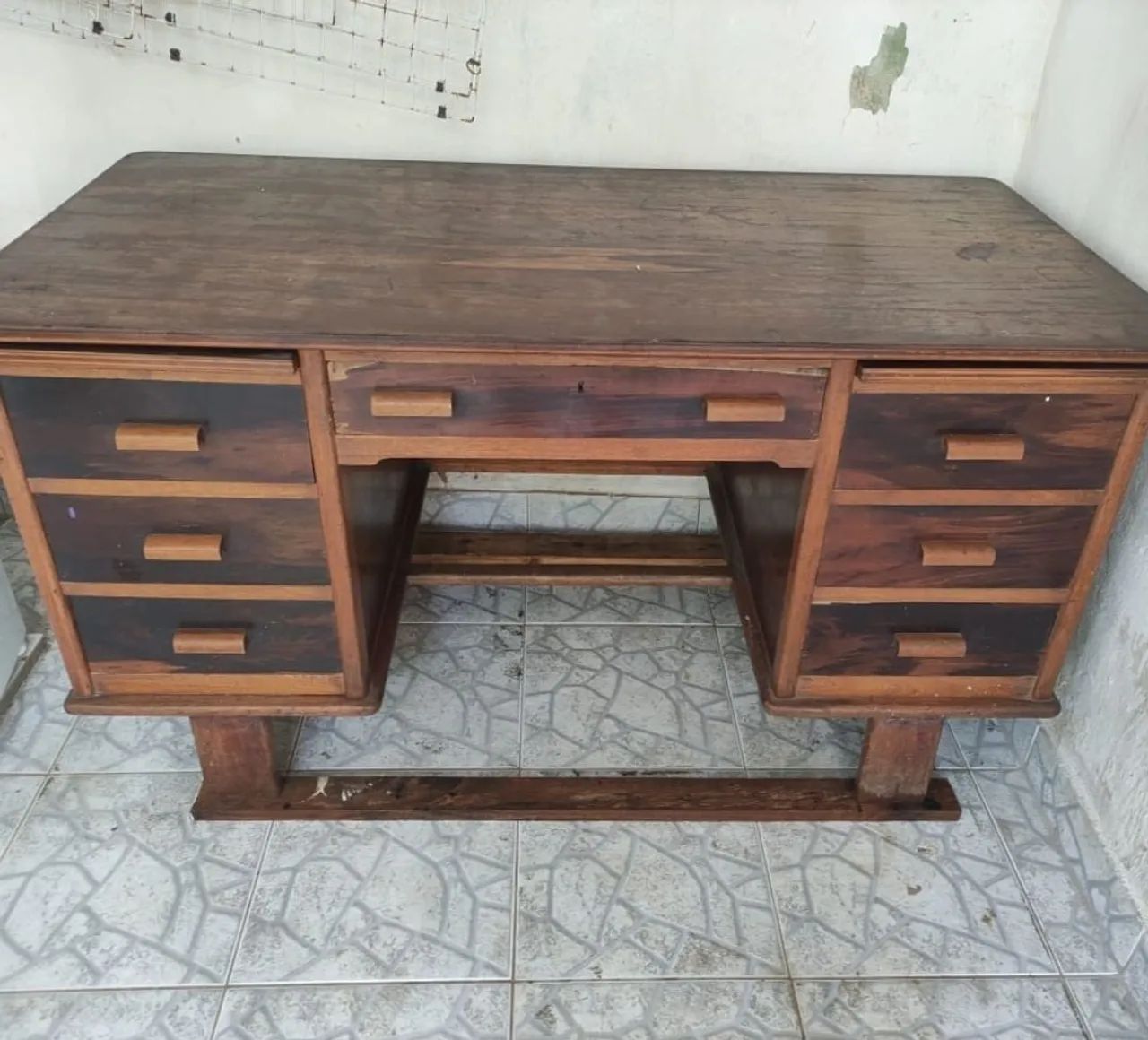 Mesa de Escritório Antiga de Madeira Maciça