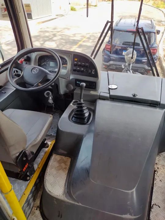 Ônibus Mercedes 1519 Caio Escolar - Foto 11