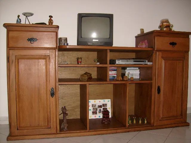 rack de sala de madeira de lei imbuia estante armário abaixamos para desocupar lugar urgen - Foto 2
