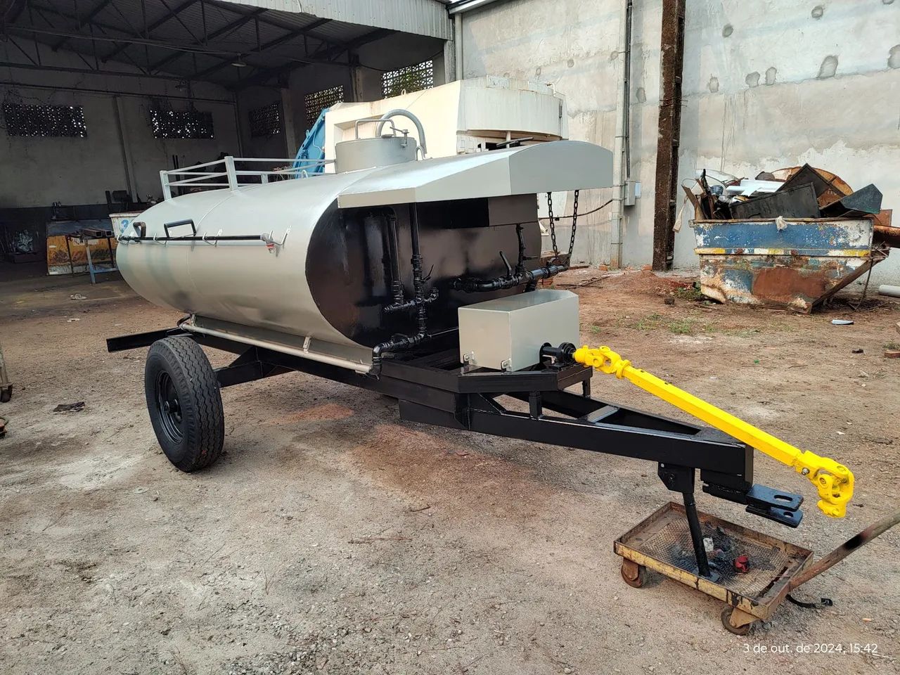 Espargidor de asfalto rebocavel - Foto 3