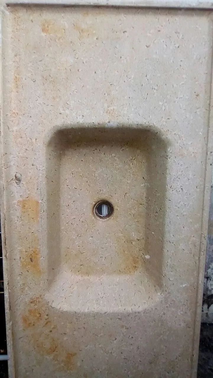 As duas pias por 60 reais 64419088740737124