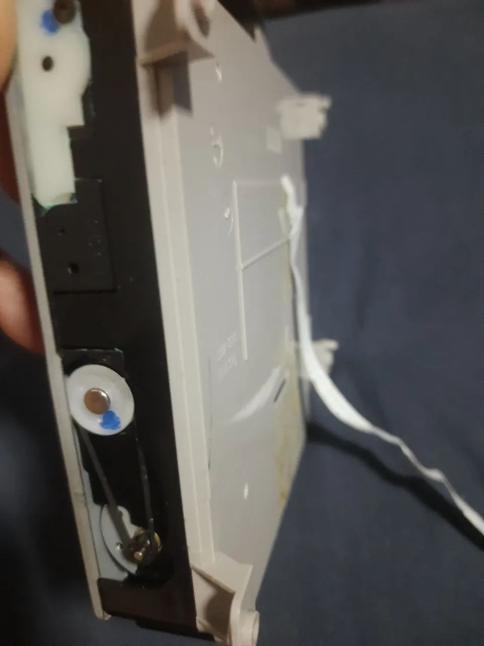 Gaveta de blu-ray e dvd ou CD . Pra pecas, LG bh7220bw.  Sem tampa.. - Foto 2