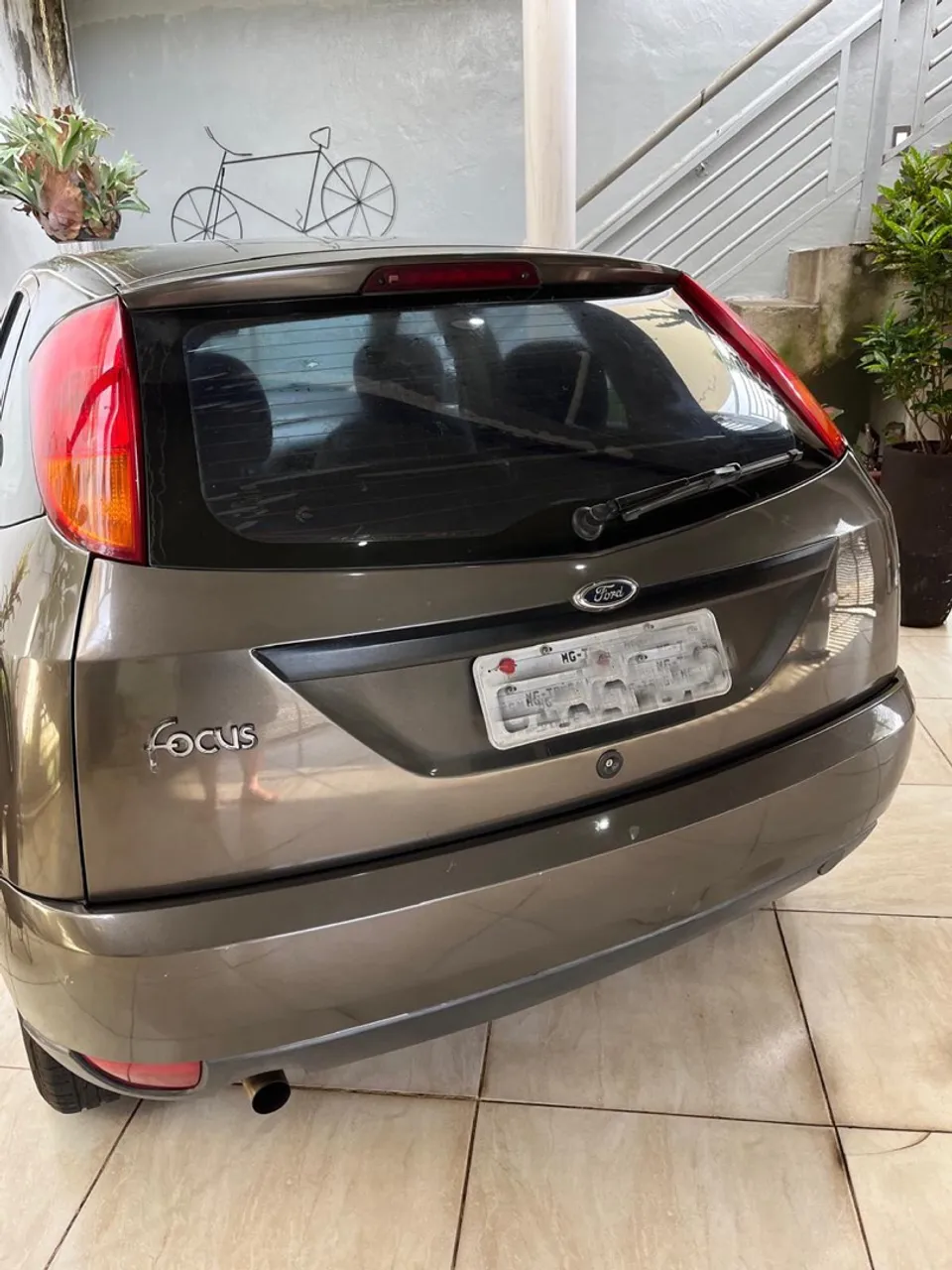 VENDO FORD FOCUS 1.8 COMPLETO - OPORTUNIDADE