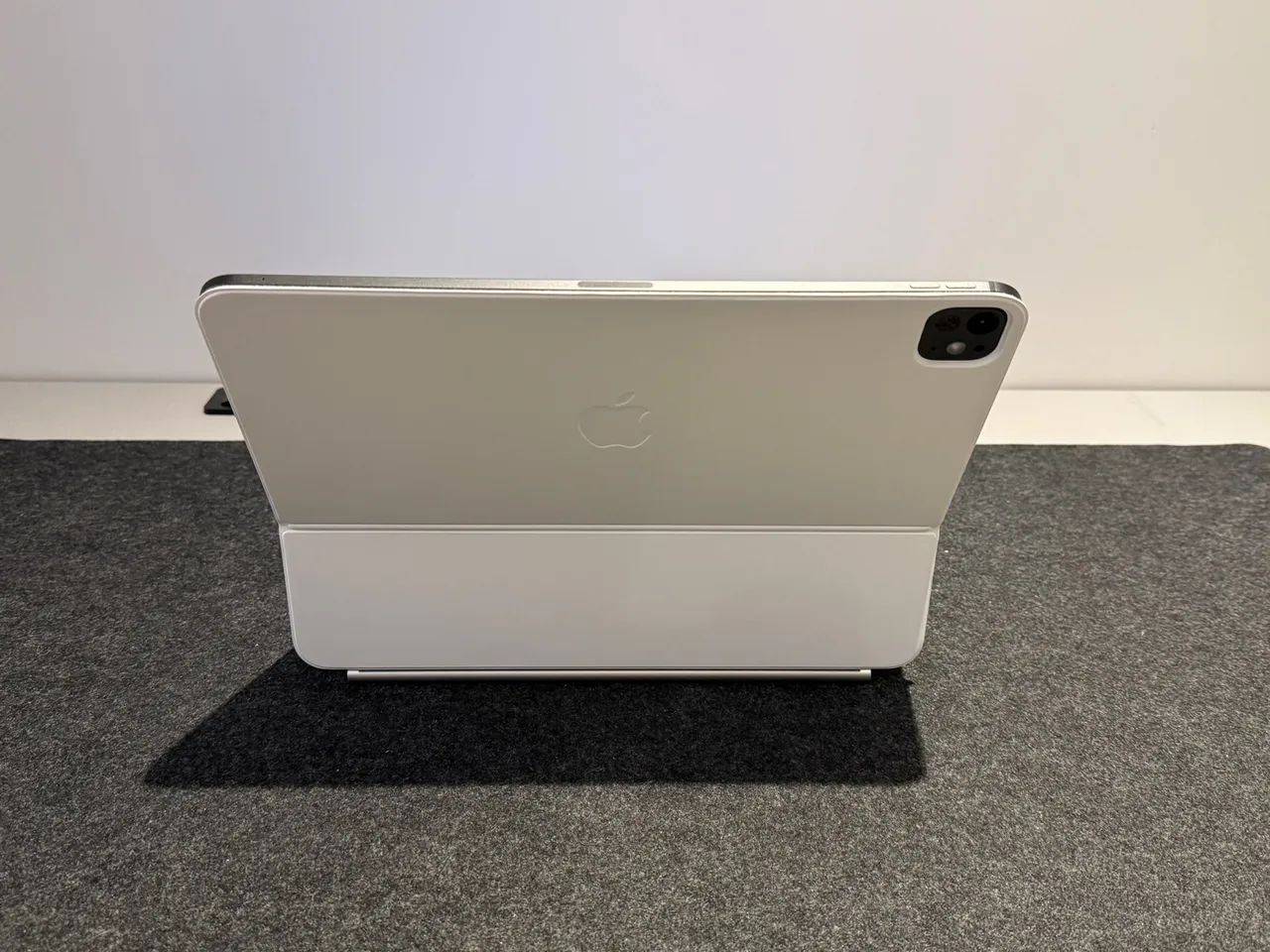 iPad pro 13 Polegadas M4 256GB Wifi - Seminovo - Foto 5