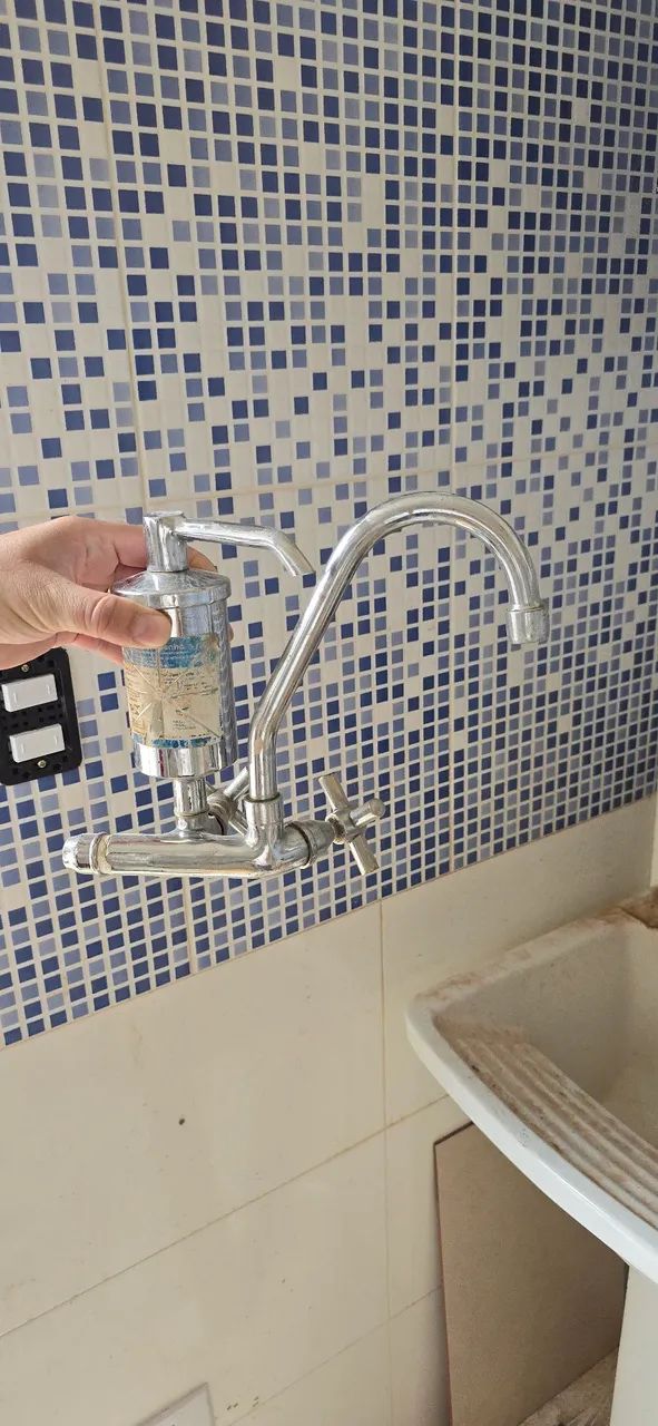 Torneira de metal para cozinha com filtro - Foto 2