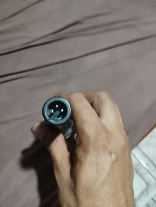 Microfone Shure SM58 - Qualidade Profissional - Foto 3