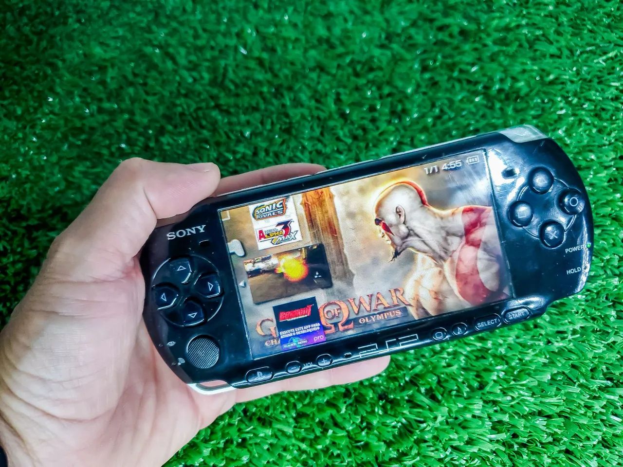 PSP 3001 - 128gb - perfeito funcionamento - jogos e emulador- parcelam. até 12x<br> - Foto 4