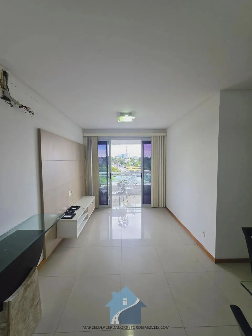 Apartamento no Condomínio Salvador Dalí - Adrianópolis - Foto 2