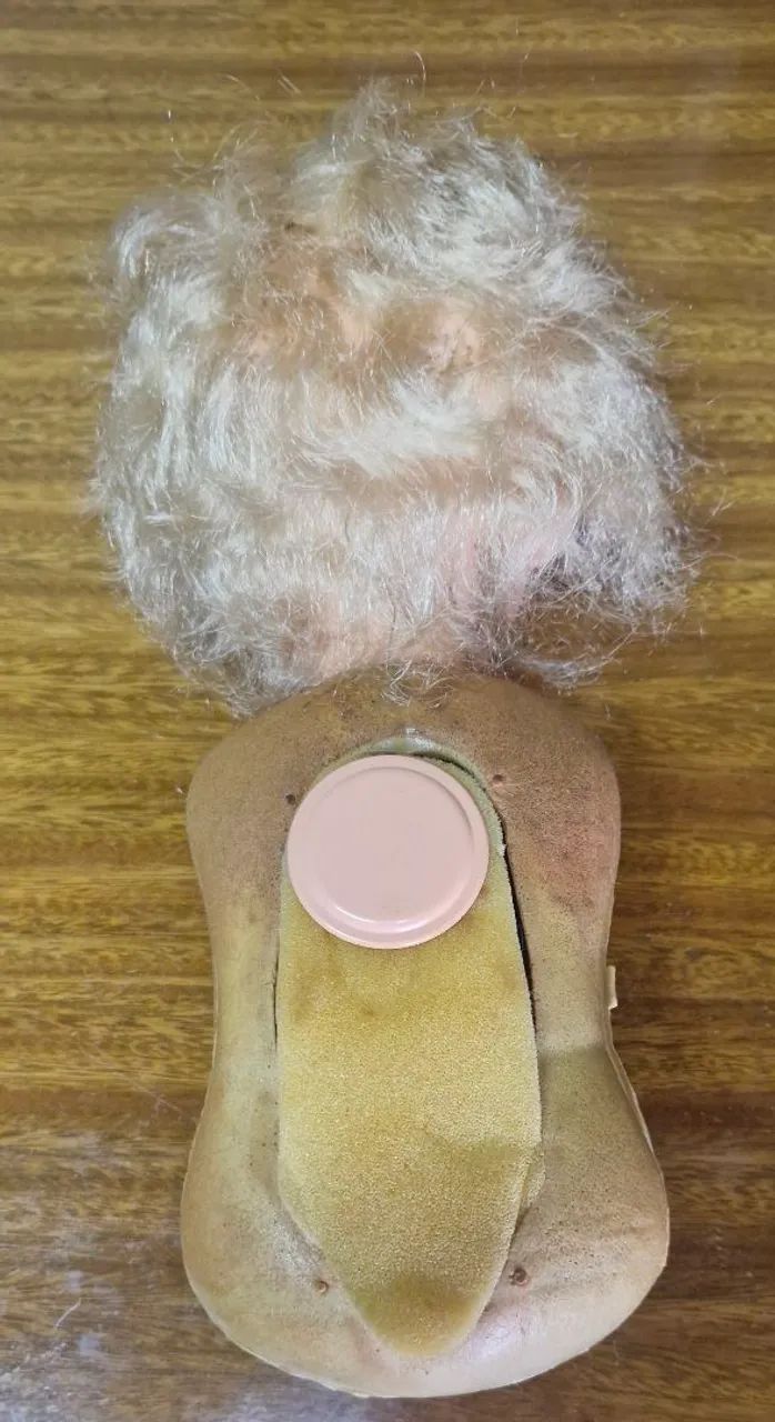 Boneca chorinho estrela sucata para restaurar  - Foto 4