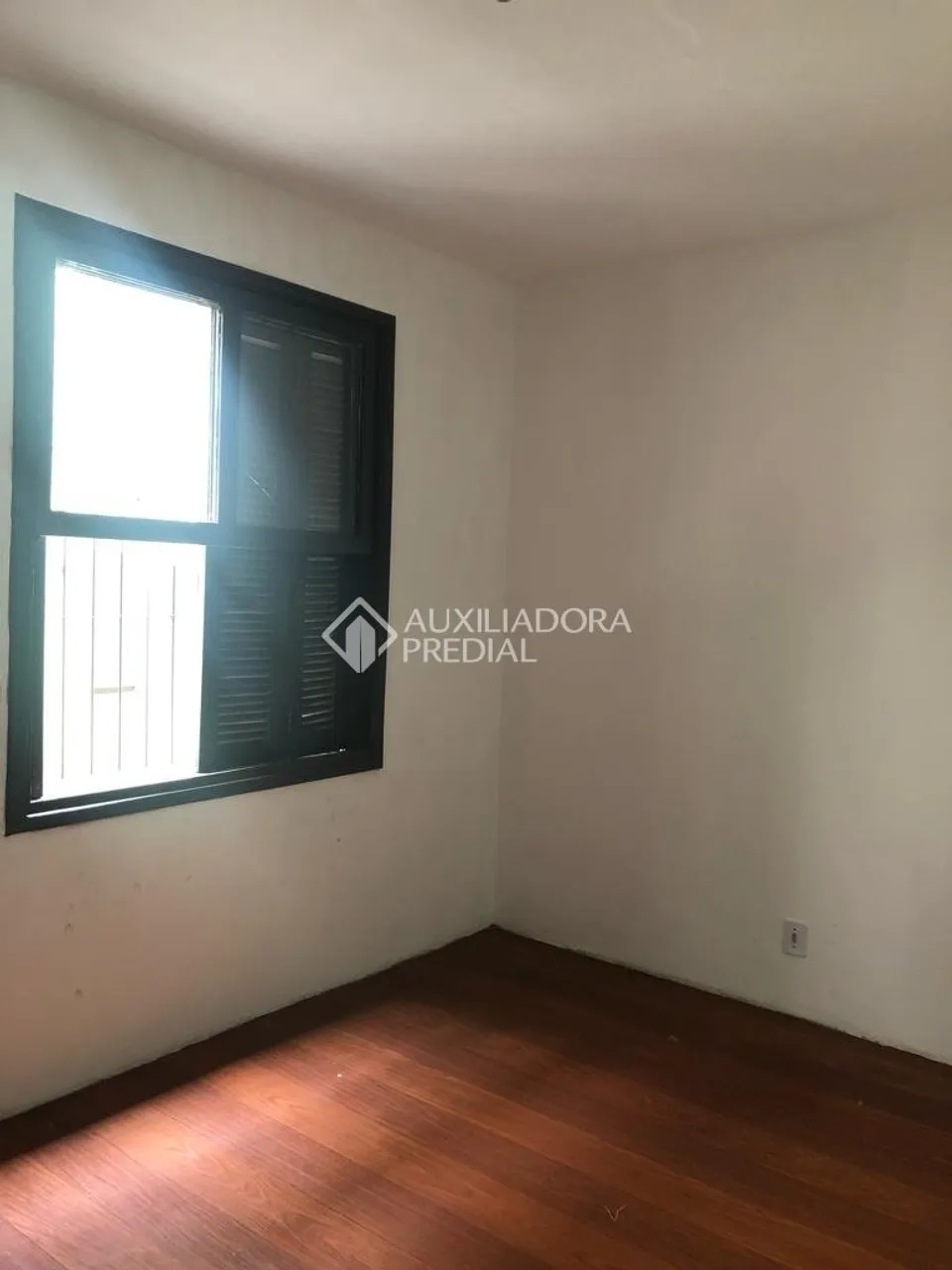 Apartamento à venda em Porto Alegre - Edifício San Diego