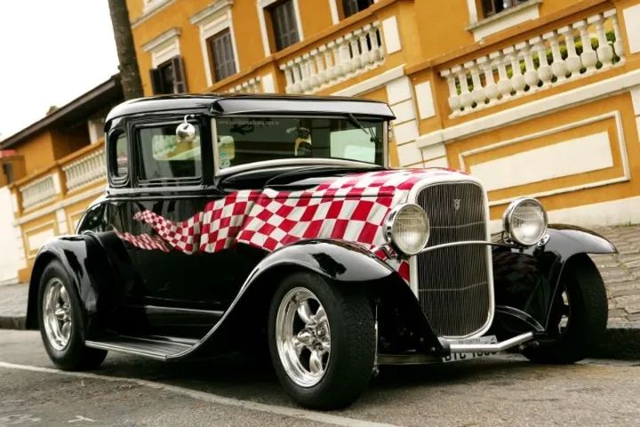 Vendo Kit Fibra muito bem feito, do FORD 1930 COUPE, Excelente para quem quer fazer umproj - Foto 3