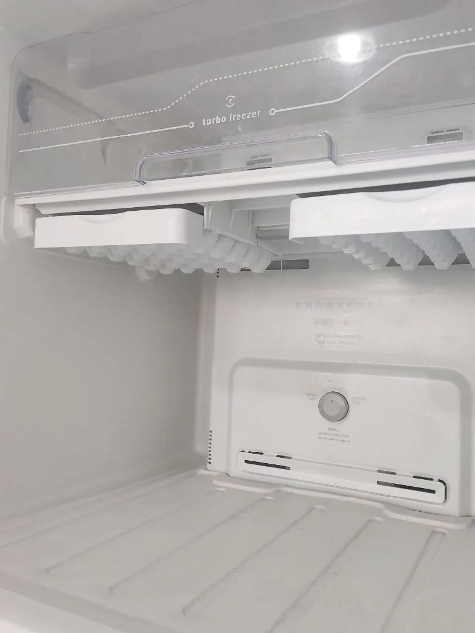 (((ENTREGA GRÁTIS))) Geladeira Electrolux Frost Free 382 Litros - Foto 5