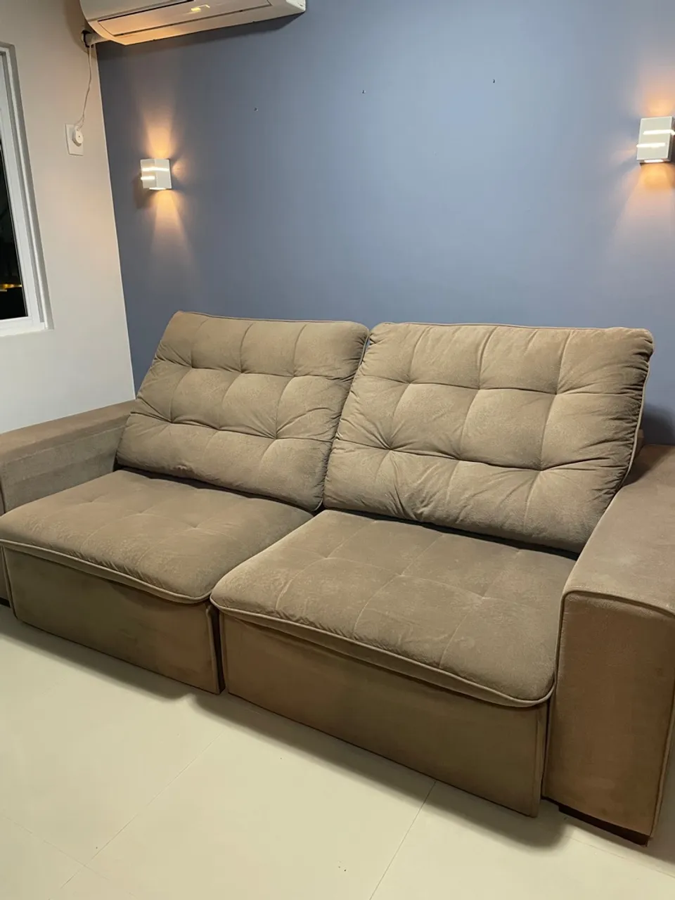 Sofá 240 cm retrátil e reclinável