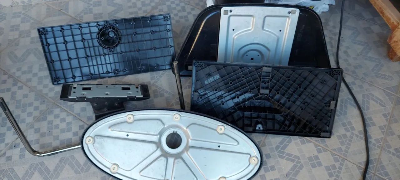 PÉS PARA TV - Foto 2