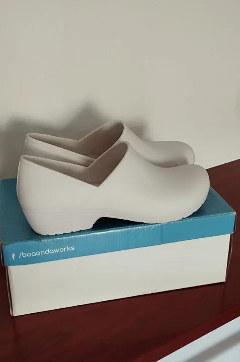 Sapatos de segurança brancos - novos
