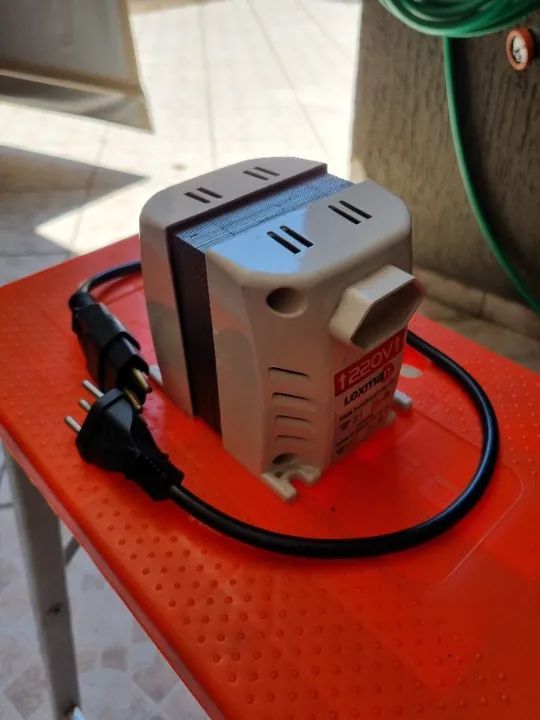 Autotransformador Lexman 500va bivolt 110/220v - Foto 6