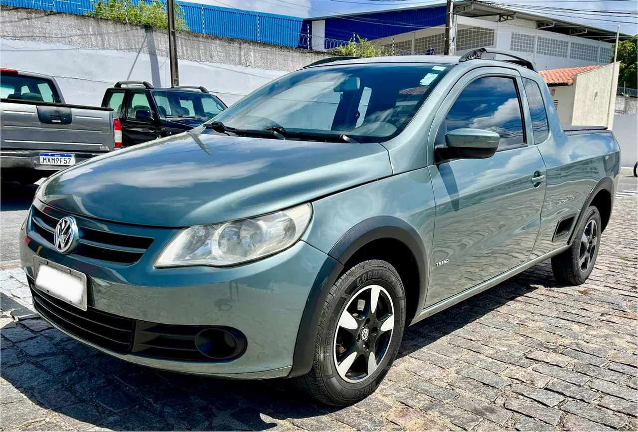 Saveiro CE 1.6 ano 2011 (recebo moto)