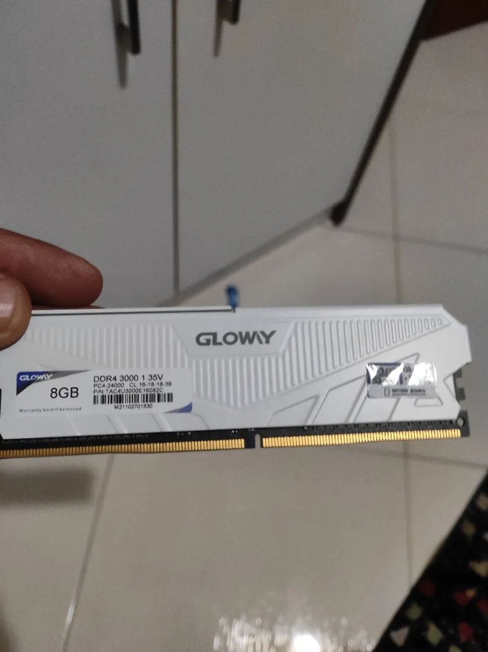 Glowy DDR4 RAM Memory 8GB 2 Sticks for the Price of One64291871456258120