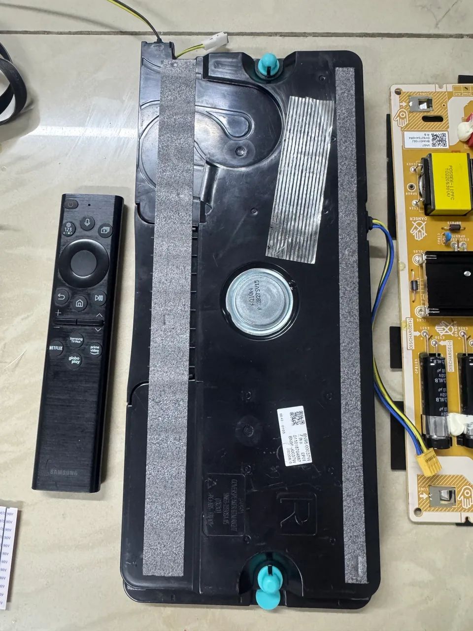 Placa principal TV Samsung QN55Q65BAGXZD - Foto 4