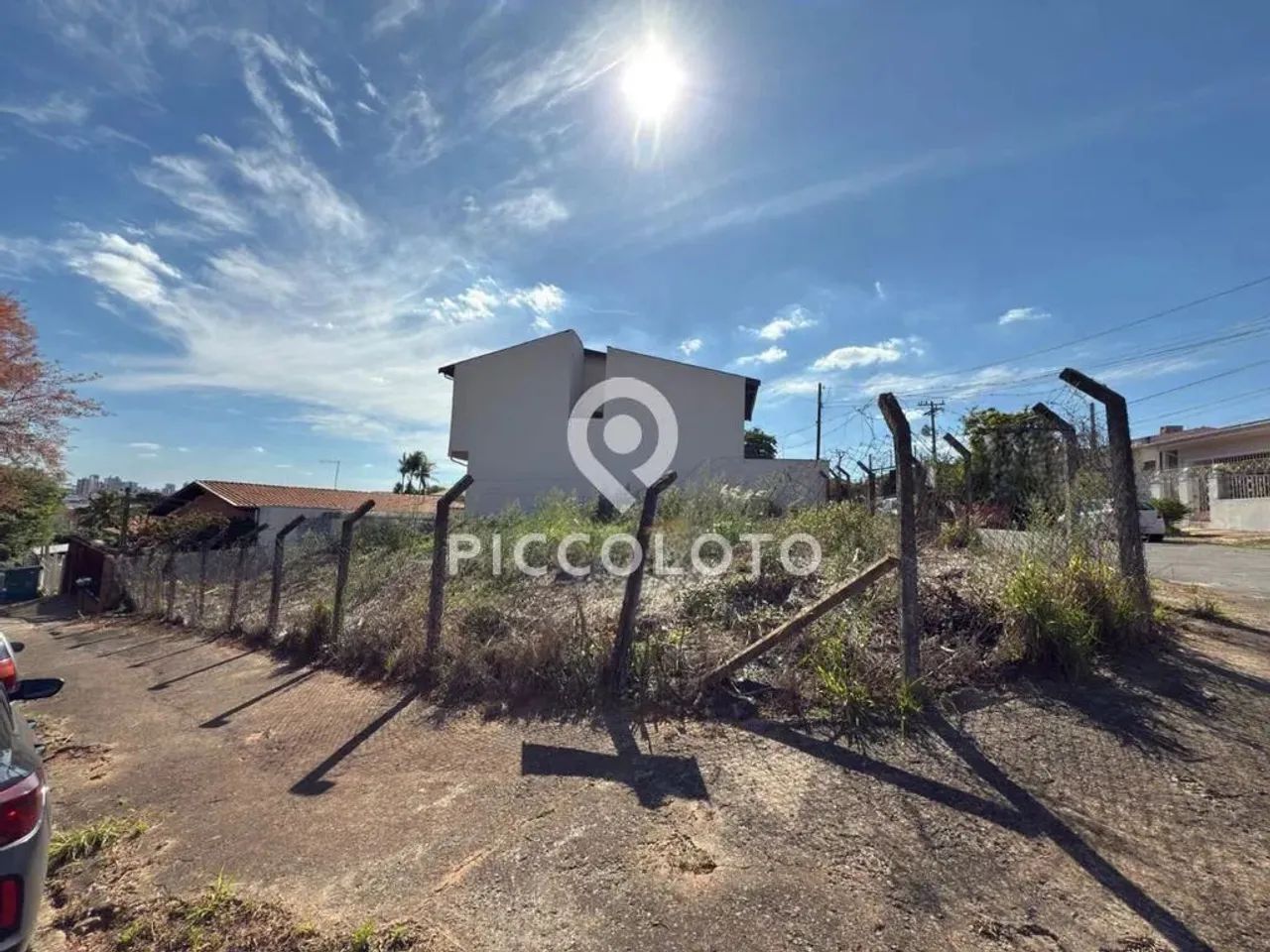 Terreno à venda em Campinas, Vila Nogueira, com 328 m²