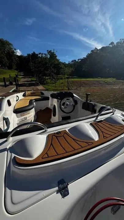 Lancha Focker Twister 150 - Yamaha 60HP