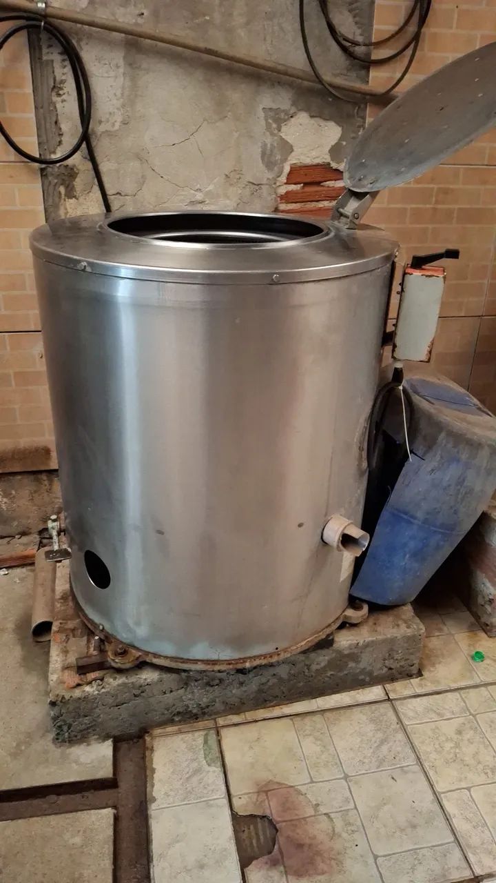 30-Kilogram Laundry Centrifuge