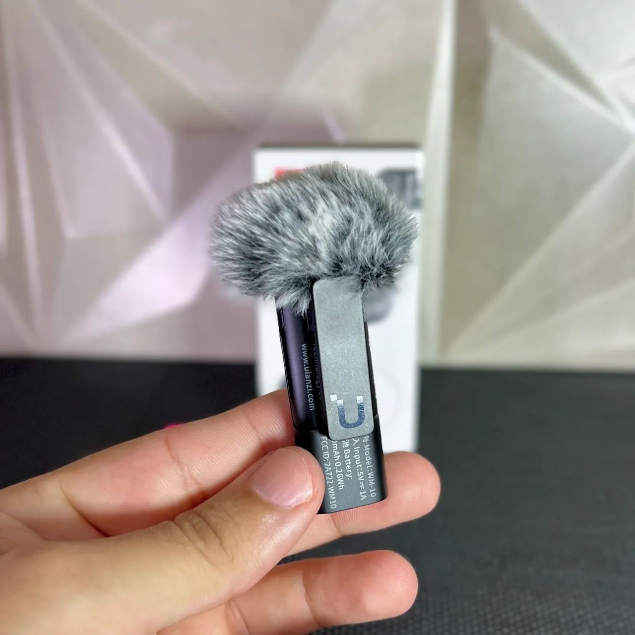 Microfone Sem Fio Ulanzi para Celular Android e iPhone - Foto 3