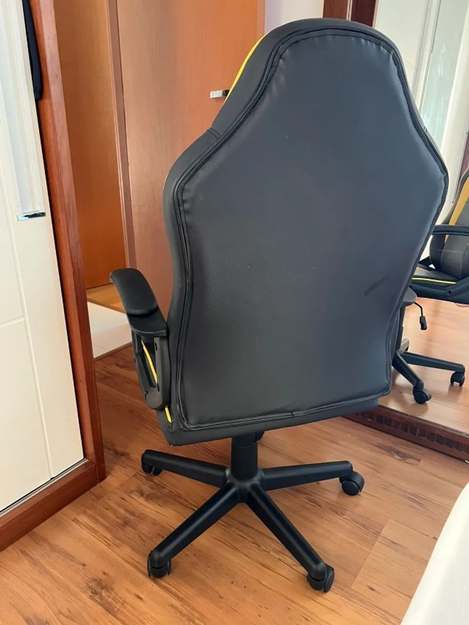 CADEIRA GAMER PLAY - Tok & Stok  (NOVÍSSIMA)  - Foto 4