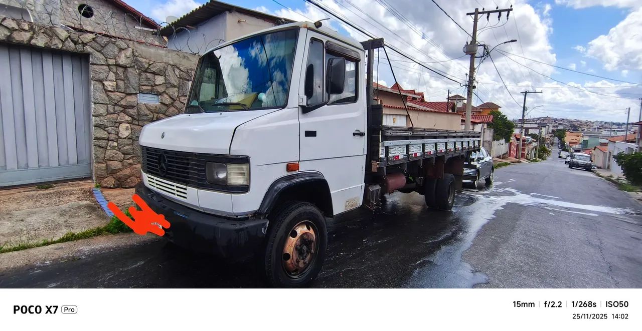 Caminhão Mercedes 912 - Foto 2