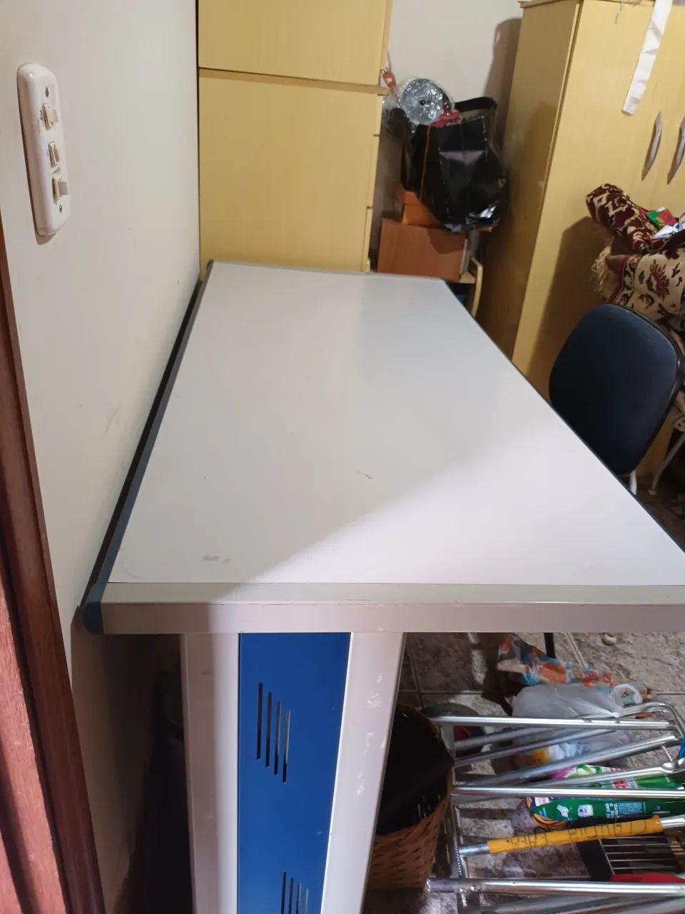 Mesa de escritório em ótimo estado! - Foto 4