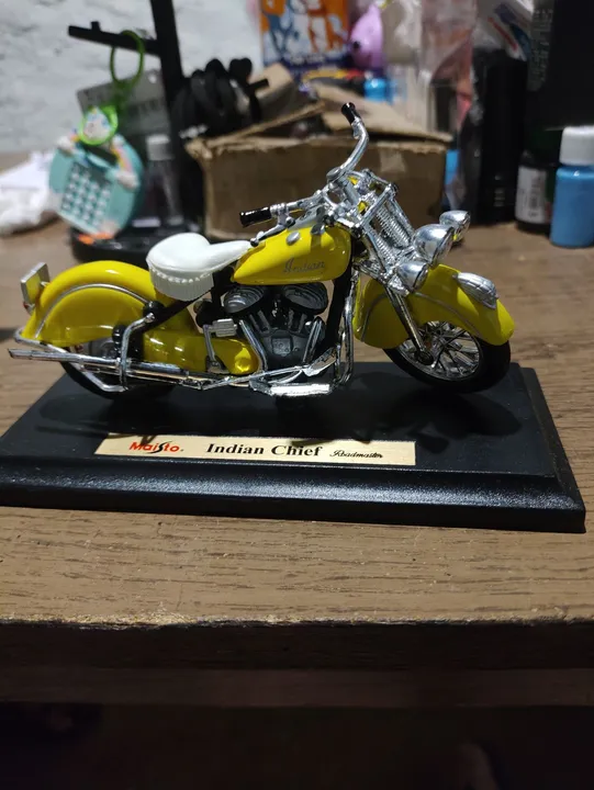Moto Maisto escala 1:18 Indian Chief 