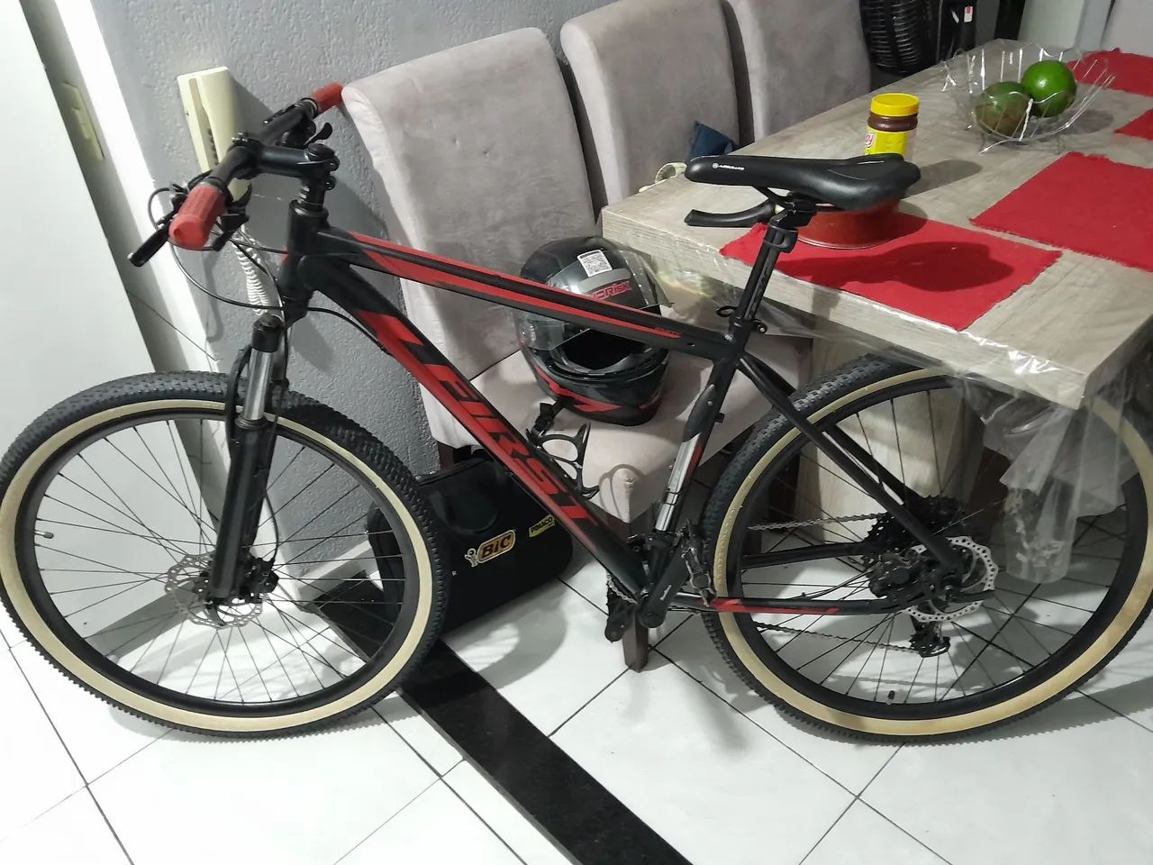 VENDO BICICLETA FIRST ARO 29 - Foto 3