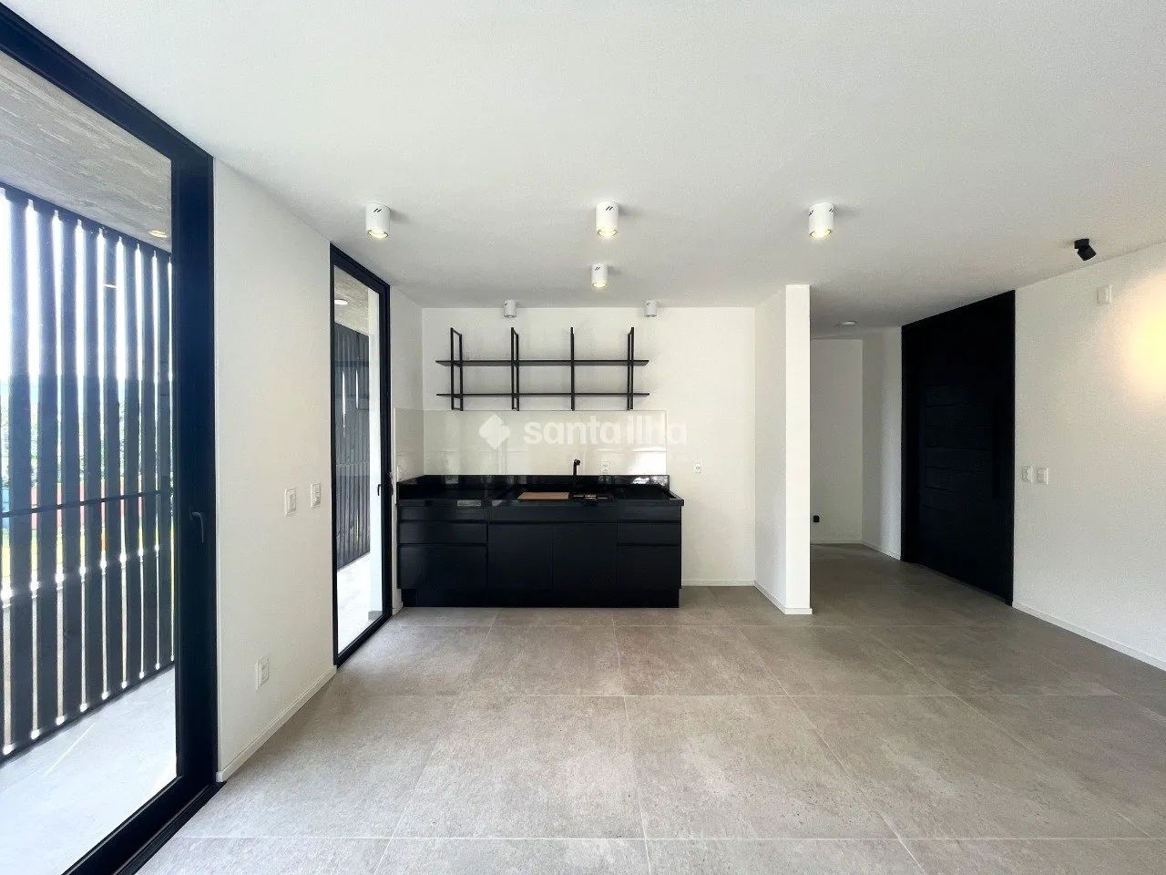 Casa com 2 dormitórios para alugar, 90m² - Lagoa da Conceição - Florianópolis/SC - Foto 4
