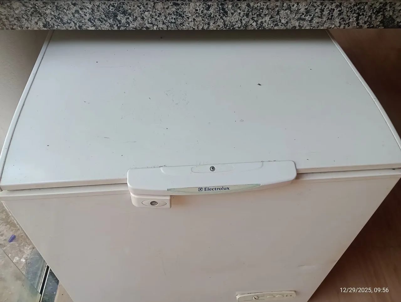 Vendo freezer usado horizontal 