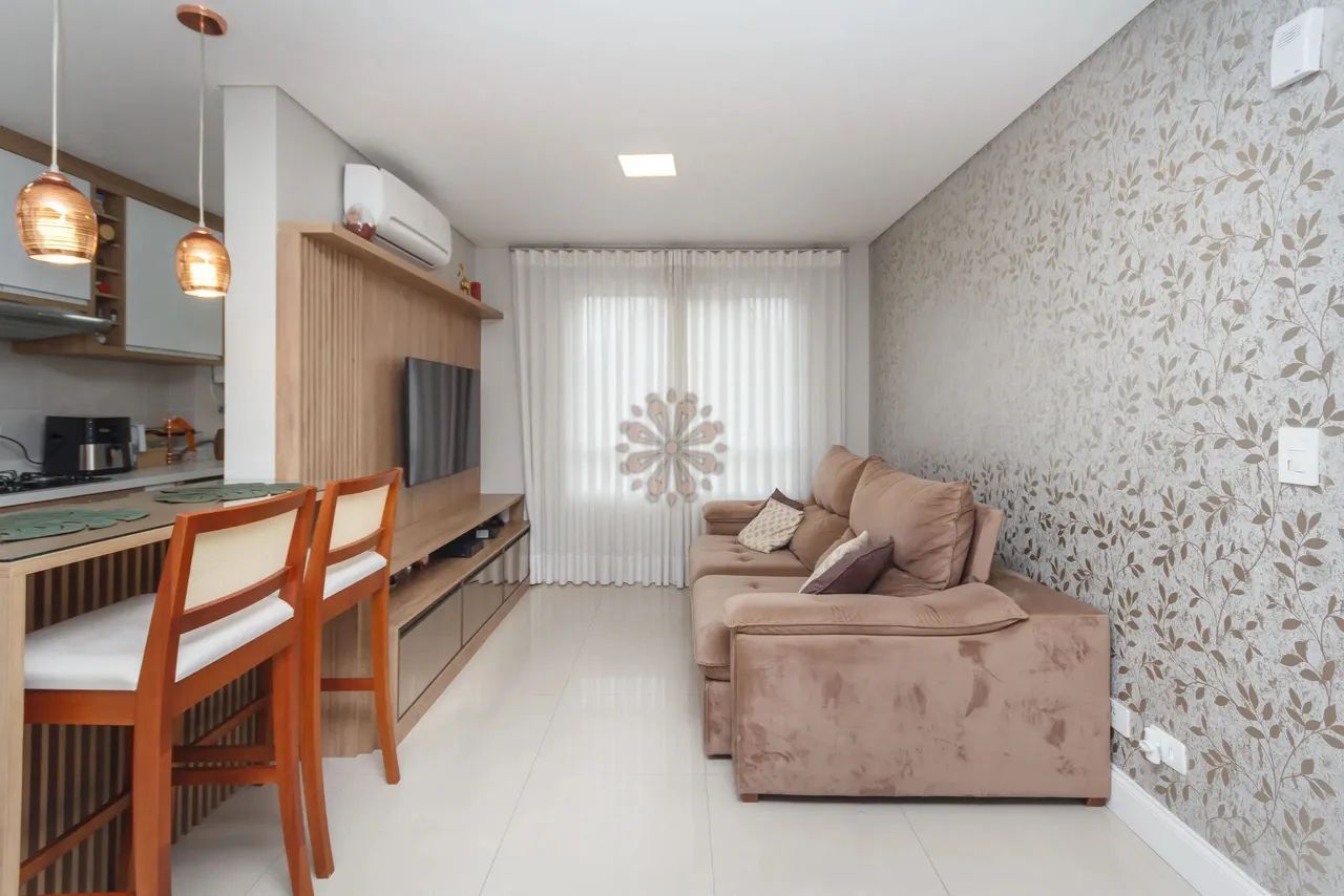 Cobertura Duplex em Santa Felicidade, semi mobiliada, condomínio clube - Foto 5