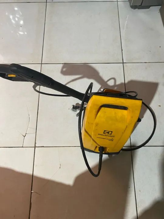 Lava Jato Elétrico Electrolux
