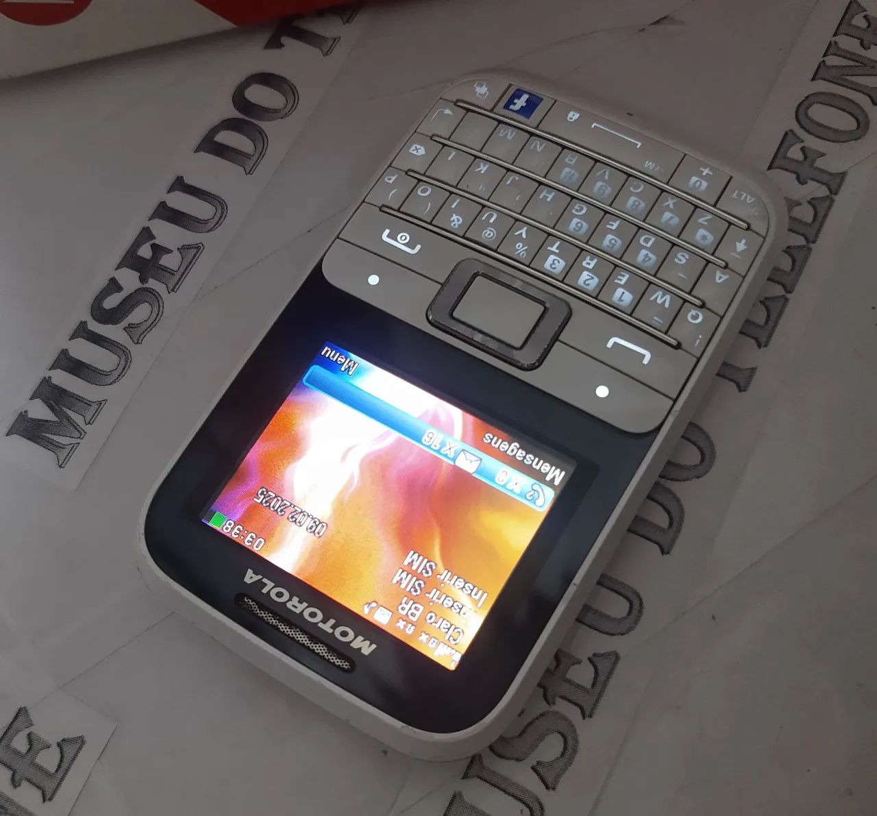 Motorola ex117 TRI-CHIP celular antigo RELIQUIA original 