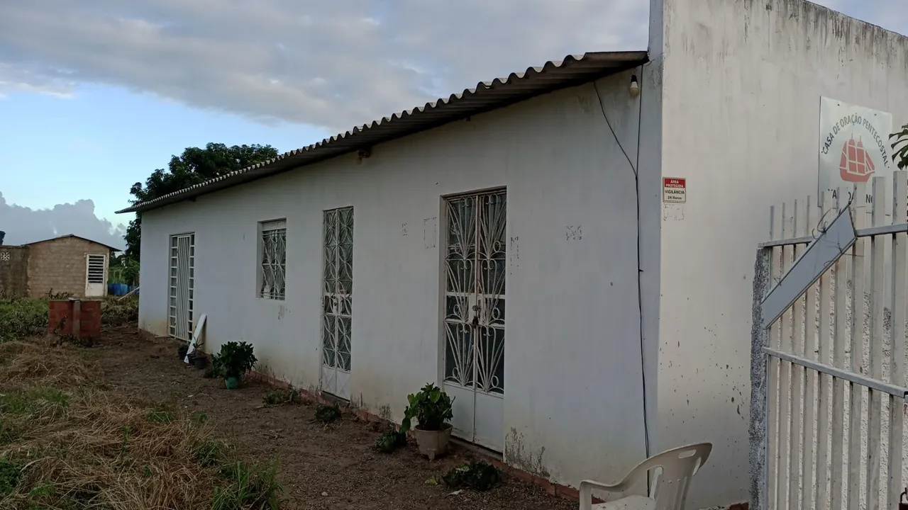 Vendo troco chácara de meia tarefa venha ver pra crer