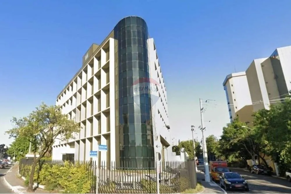 Locação de Prédio Comercial na Barra Funda: Ótima Oportunidade