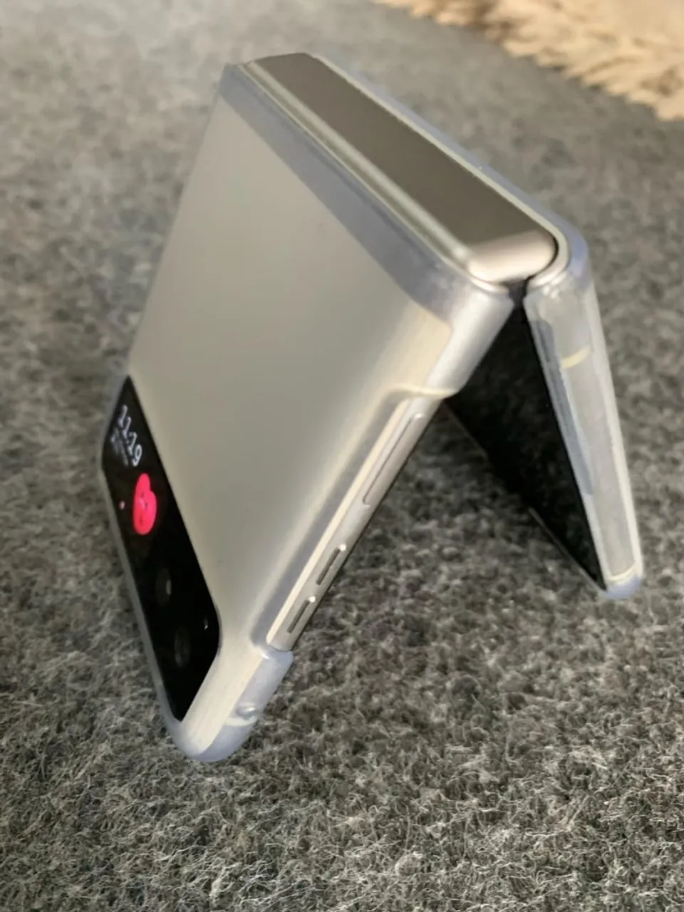 MOTOROLA RARZ 40, VANILLA